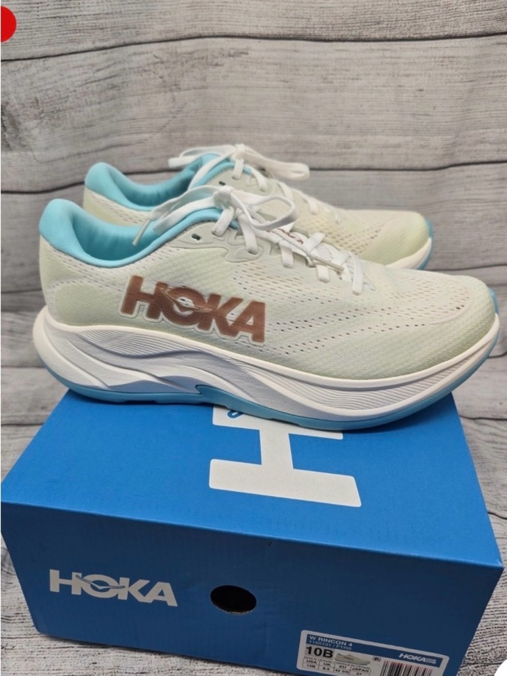 HOKA
Rincon 4 Road-Running
Shoes - Women's Size 11
